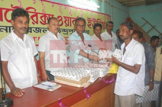 Social works increased with election coming closer Social works increased with election coming closer